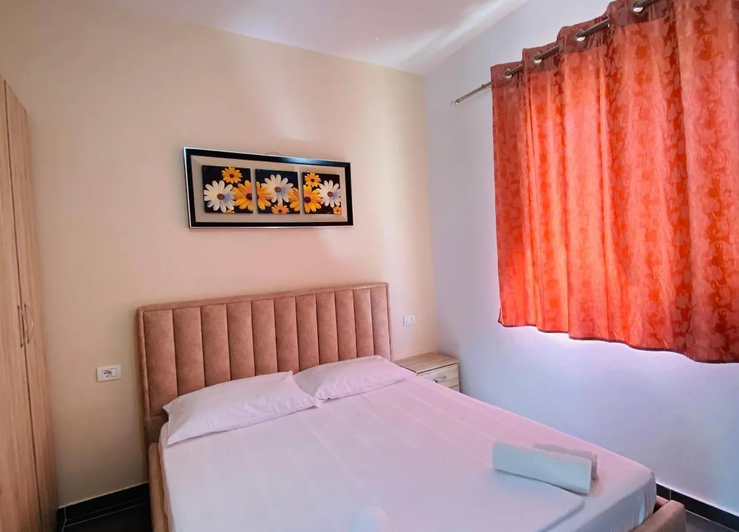 Holiday Cabins Avlonya 0*,  Arnavutluk