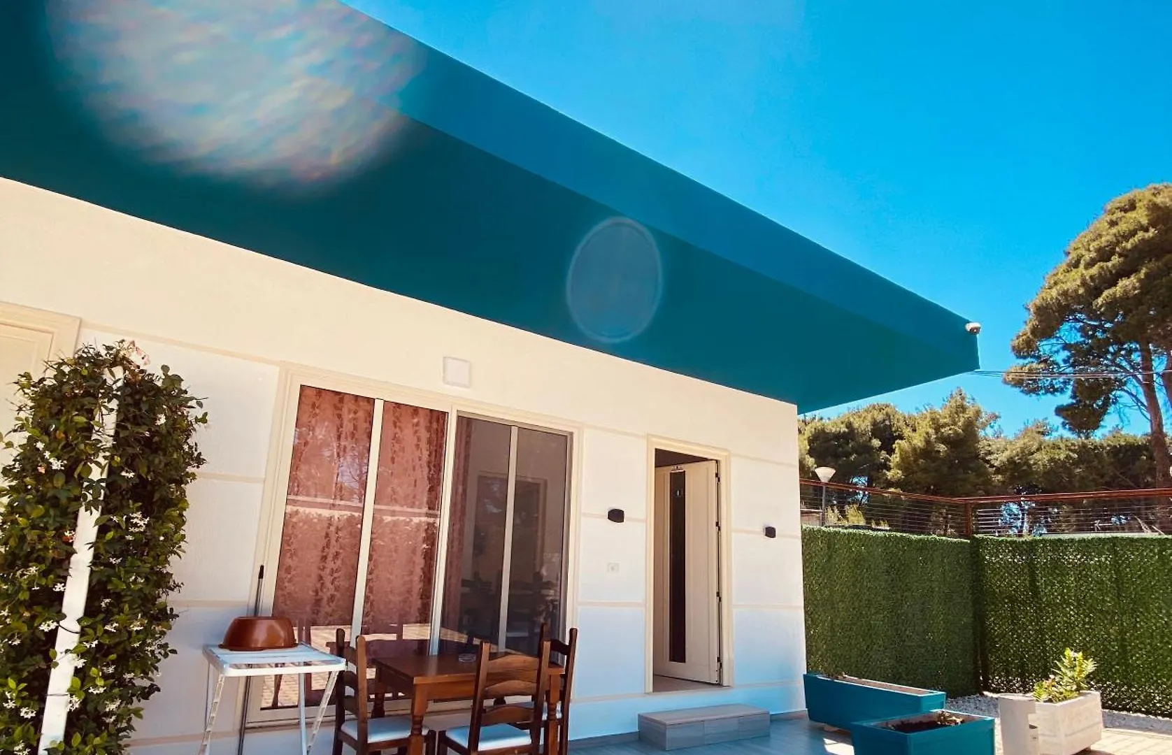 Holiday Cabins Avlonya Tatil Evi